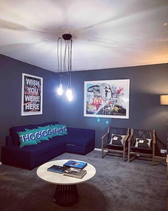 Chester/Handbridge Sleeps 9 + Netflix Hough Green Dış mekan fotoğraf