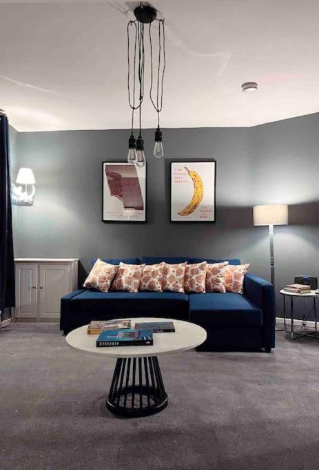 Chester/Handbridge Sleeps 9 + Netflix Hough Green Dış mekan fotoğraf